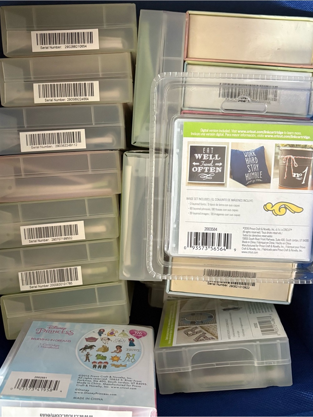 Cricut White and Gray Craft Cutting Machine w/ 23 cartridges including Disney - Picture 3 of 3